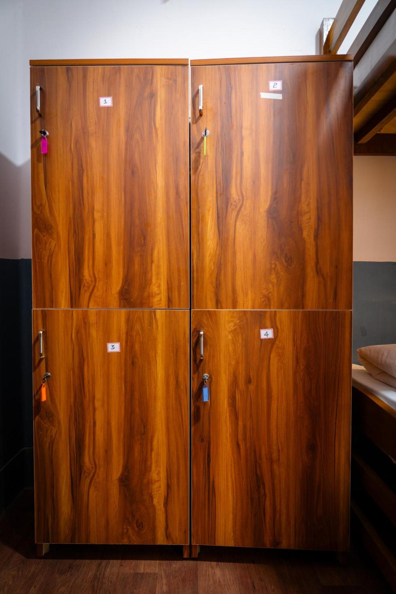 Leo Vishroam Hostel ไมซอร์ ภายนอก รูปภาพ