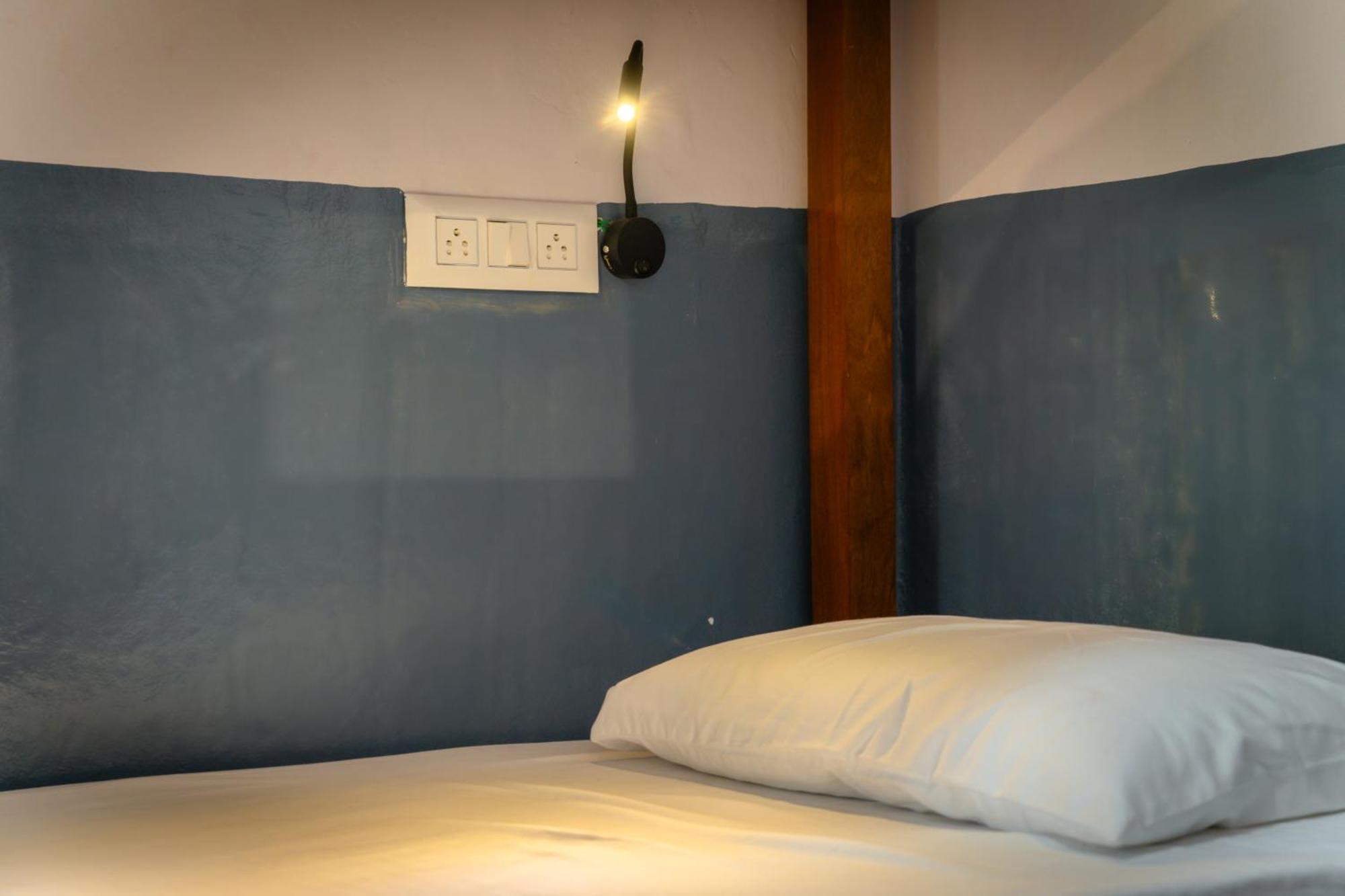 Leo Vishroam Hostel ไมซอร์ ภายนอก รูปภาพ