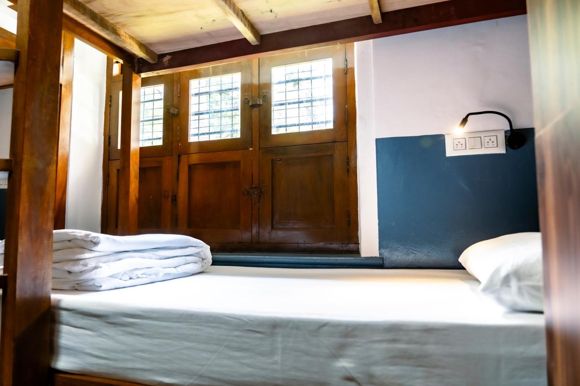Leo Vishroam Hostel ไมซอร์ ภายนอก รูปภาพ
