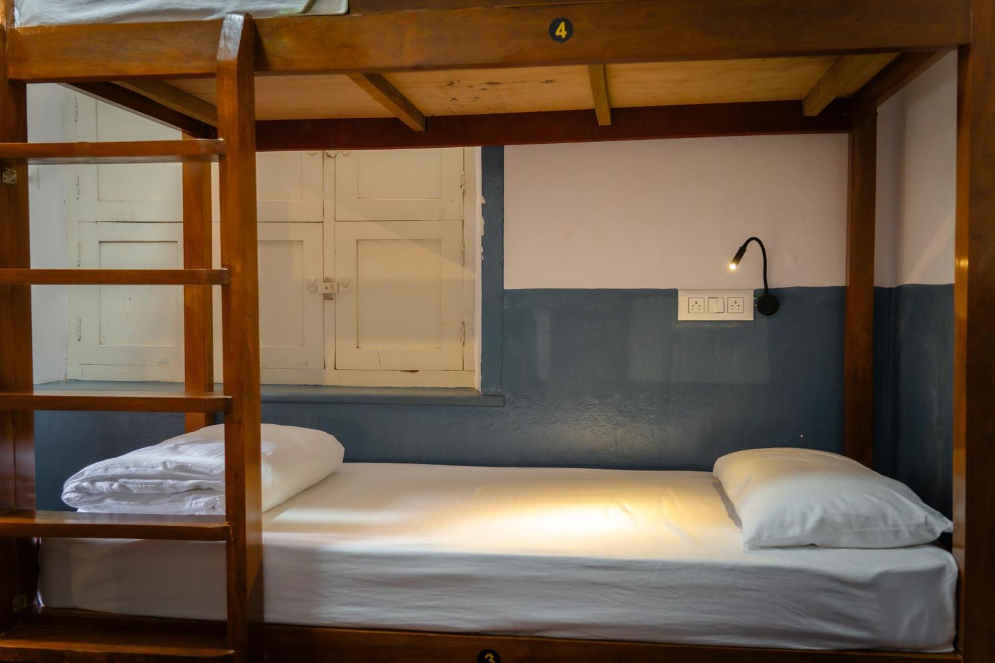 Leo Vishroam Hostel ไมซอร์ ภายนอก รูปภาพ